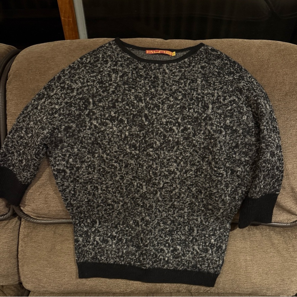 KUNA Sweater Small 100% Baby Alpaca  Pullover Sweater  Women's 3/4 Sleeve - Picture 3 of 4